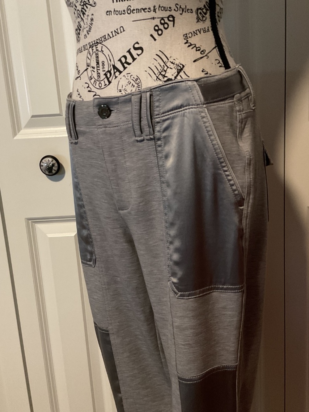 NWT Straight Cropped Satin Utility Pants by WHBM - Picture 4 of 15
